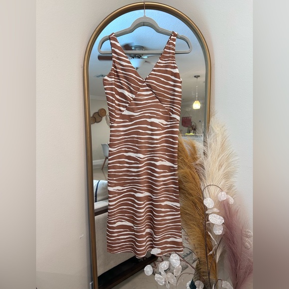 Carmel Zebra Dress🦓 - Picture 1 of 4